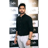 Naval saini