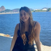Letícia Oliveira De Siqueira