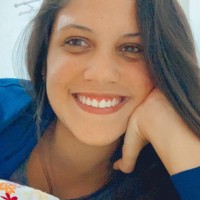 Larissa Araújo Faria