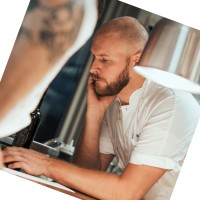 Fredrik Lindh