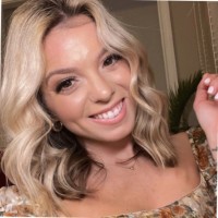 Ashley Mickolyzck