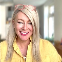 Clare Knox-Bentham