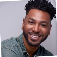 Turek Wallace, Mba
