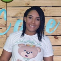 Larissa Marins