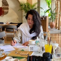 Abrisham Noghrehkar