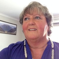 Lyn Gare