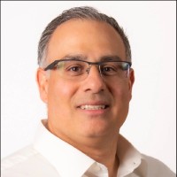 Vince Lauricella, Pe