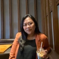 Deby Natalia