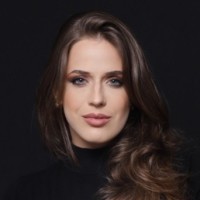 Laura Trench