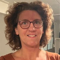 Sylvia Van Bommel