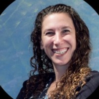 Laurie Ehrlich (she/her)