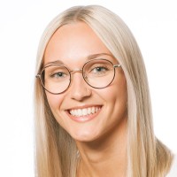 Alina Huthmann