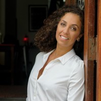 Graziela Bastos