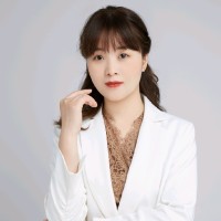 毋盼盼