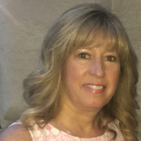 Carolyn Engel