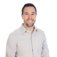 Ícaro Esteban Bustos