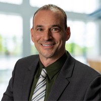 Thomas Pompeo, Mba