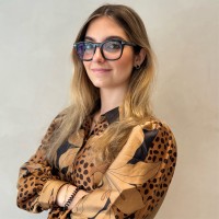 Christina Cabral Santa Cruz