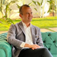 UĞUR ÇAM