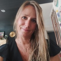 Yolaine Lambert