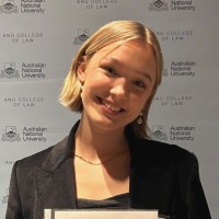 Lola Hutchinson