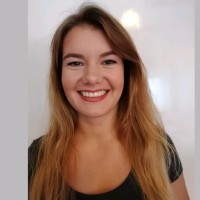 Dóra Elter