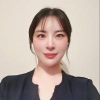 Amber Li