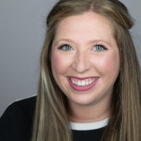 Jessica Thivierge, Mba