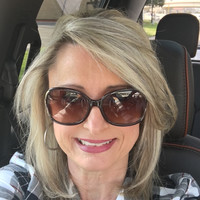 Lisa Hefner