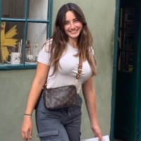 Beatriz Andrea Rojas Lobat�N
