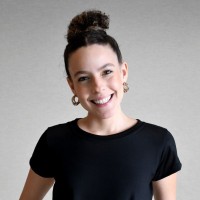 Victória Robles