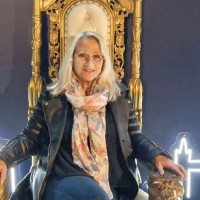 Karen Coates