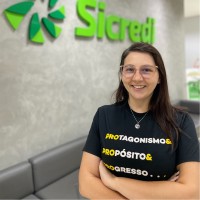 Thais Amanda Valcarenghi