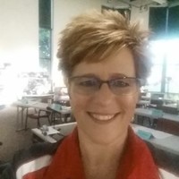 Debbie Luczak