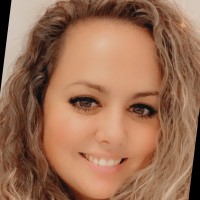 Kelly Van Zuidam