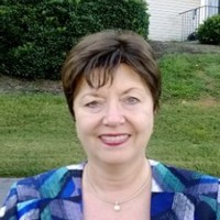 Stephanie Dolsen