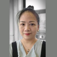 Lee Rain