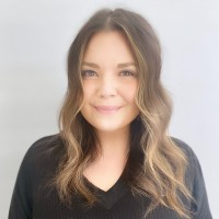 Nicole Lowe (Bracht)