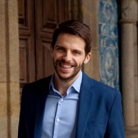 César Santos