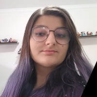 Camily Sthefani Teixeira Pavoleti
