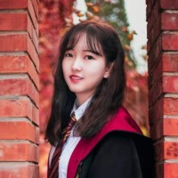 Yiwen Zhang