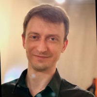 Павел Лаврик