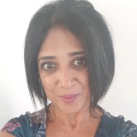 Mena V.