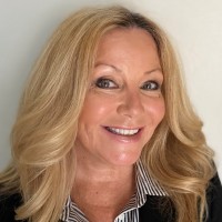 Maureen Ryan