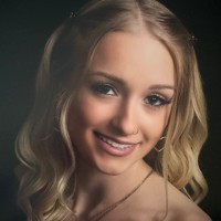 Ava Ricciardi
