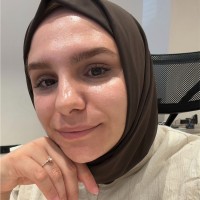 Lena Aktaş