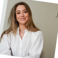 Lisa Van Ingen