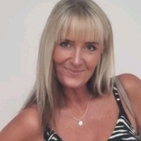 Karen Rose