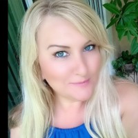 Lori Lange