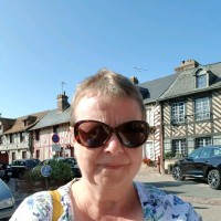 Linda Nightingale